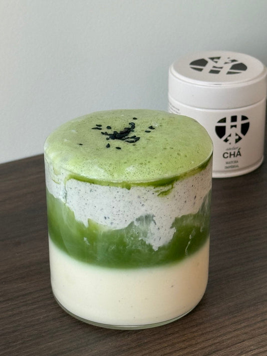 le matcha latte au sésame noir